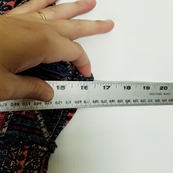 Roxy Dress V-neck Pink Purple Blue Patchwork Print Design Smocked cut out back S - Picture 9 of 14